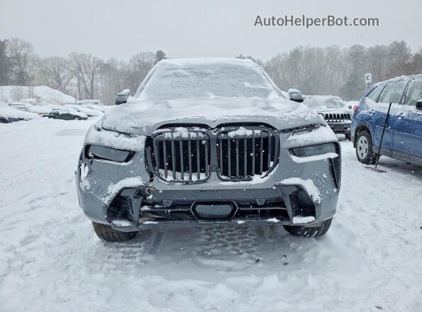 5UX23EM06R9U62884 2024 BMW X7 Gray Вид спереду