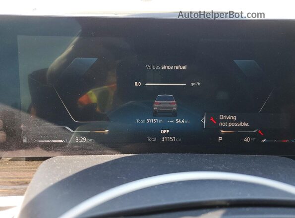 5UX23EM09S9W48666 2025 BMW X7 Gray ხელსაწყოთა პანელის ხედი