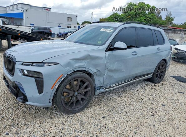 5UX23EM0XS9Y68348 2025 BMW X7 Gray Vista tres cuartos delantera izquierda