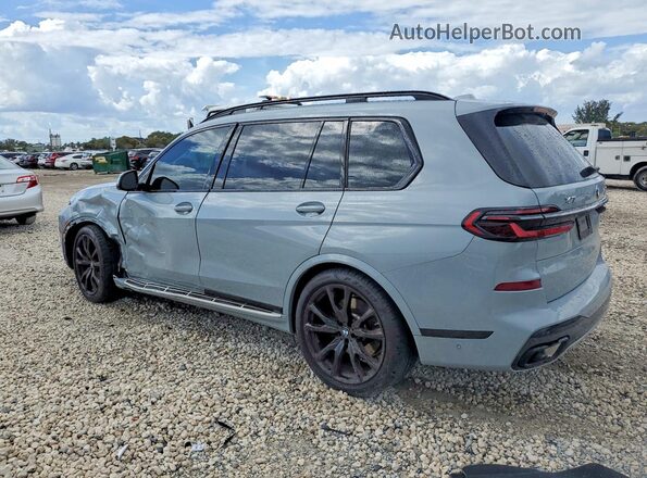 5UX23EM0XS9Y68348 2025 BMW X7 Gray Trasero izquierdo