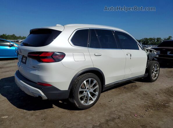 5UX23EU05R9S46542 2024 BMW X5 Белый Задняя правая четверть