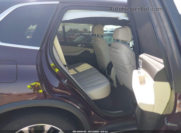 5UX23EU05R9V11802 2024 BMW X5 Burgundy Widok naklejki z numerem VIN