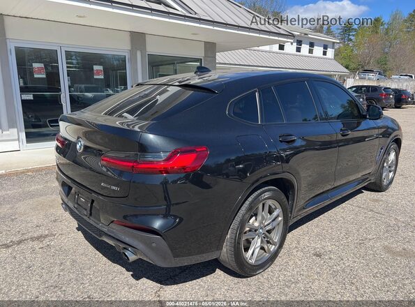 5UX2V1C01L9C64762 2020 BMW X4 Black Tył prawy