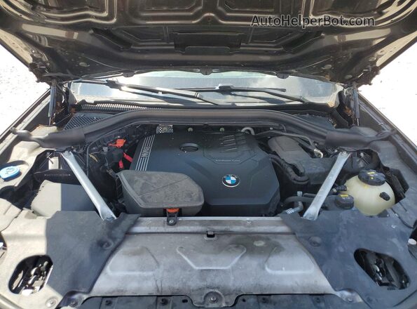 5UX2V1C07L9B75956 2020 BMW X4 Gray Vista del compartimento del motor