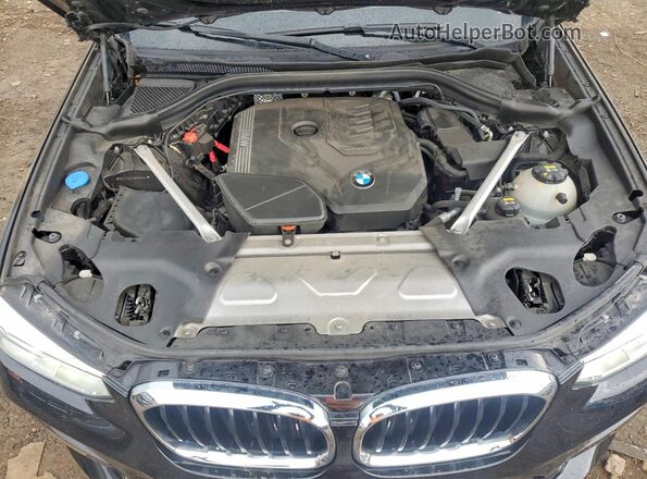 5UX2V1C07M9D82414 2021 BMW X4 Black Widok komory silnika