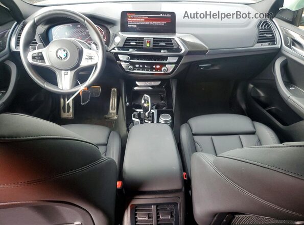 5UX2V1C07M9D82414 2021 BMW X4 Black Widok deski rozdzielczej