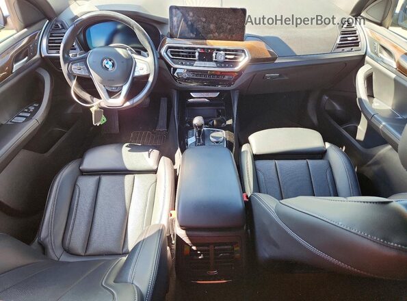 5UX33DT01P9P68419 2023 BMW X4 Белый Вид панели приборов
