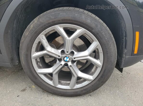 5UX33DT01S9108714 2025 BMW X4 Черный 