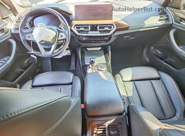 5UX33DT06P9P69470 2023 BMW X4 Black Vista del salpicadero