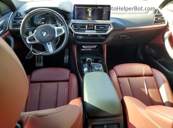 5UX33DT06P9S04894 2023 BMW X4 Gray Widok deski rozdzielczej