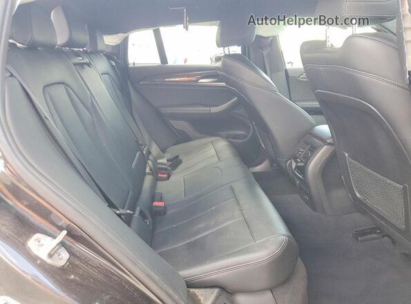 5UX33DT09P9P27875 2023 BMW X4 Угольный Вид задней части салона