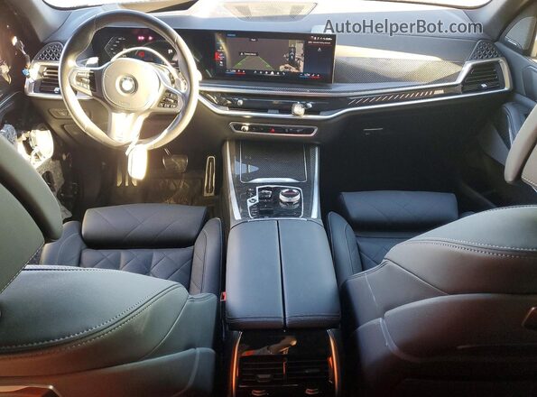 5UX33EU03S9X07151 2025 BMW X5 Черный Вид панели приборов