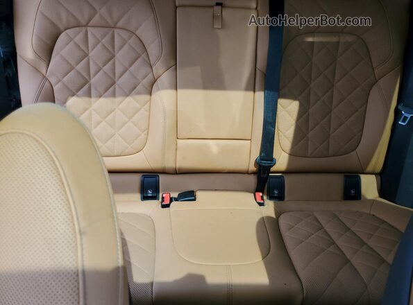 5UX33EX07S9Z01984 2025 BMW X6 Silver Вид задніх сидінь