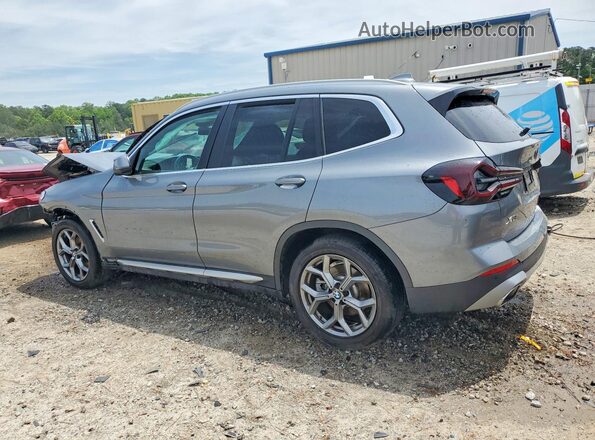 5UX43DP03R9V03731 2024 BMW X3 Gray Trasero izquierdo