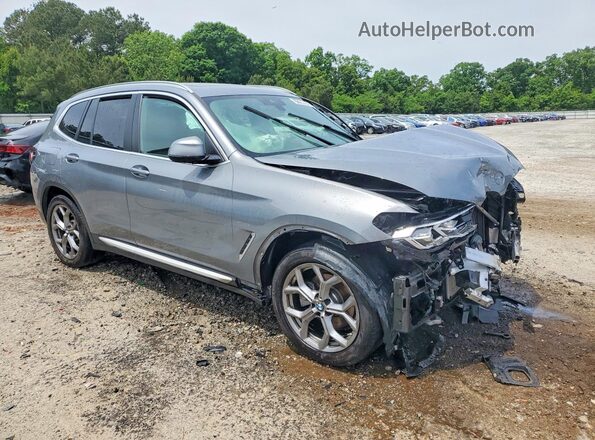 5UX43DP03R9V03731 2024 BMW X3 Gray Delantero derecho