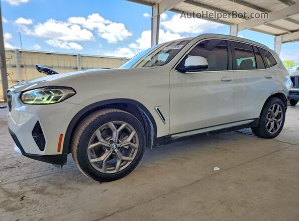 5UX43DP05P9R94459 2023 BMW X3 Белый Передняя левая четверть