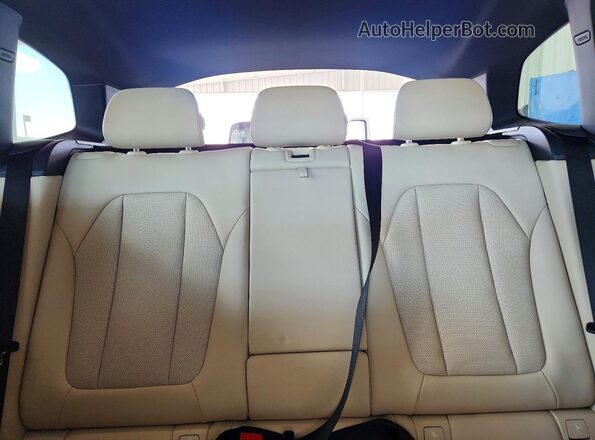 5UX43DP05P9R94459 2023 BMW X3 Белый Вид задних сидений