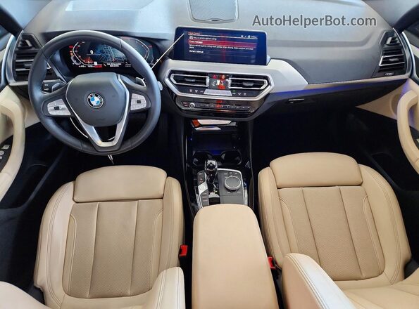 5UX43DP05P9R94459 2023 BMW X3 Белый Вид панели приборов