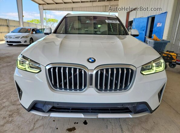 5UX43DP05P9R94459 2023 BMW X3 Белый Вид спереди