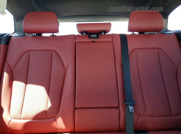 5UX43DP06N9N06133 2022 BMW X3 Белый Вид задних сидений