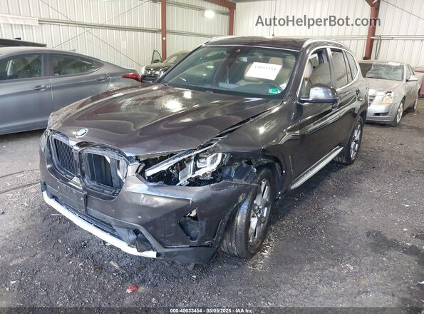 5UX43DP09N9M83544 2022 BMW X3 Черный Передняя левая четверть
