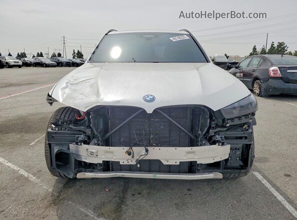 5UX43EU01S9X77204 2025 BMW X5 White Вид спереду