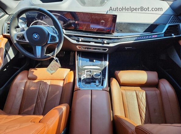 5UX43EU02T9111048 2026 BMW X5 Синий Вид панели приборов