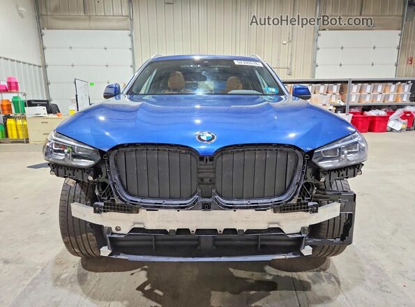 5UX53DP01R9W27369 2024 BMW X3 Синий Вид спереди