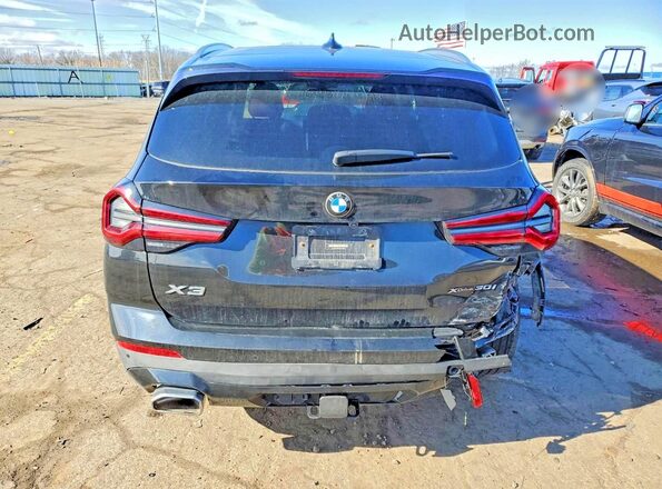 5UX53DP02N9K26388 2022 BMW X3 Black Widok z tyłu