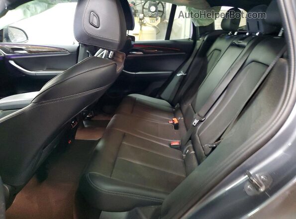 5UX53DP02P9S10890 2023 BMW X3 Gray Widok tylnych siedzeń