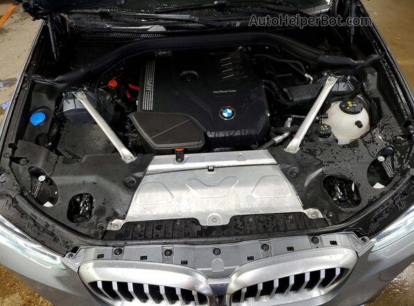 5UX53DP02P9S10890 2023 BMW X3 Gray Widok wnętrza z tyłu