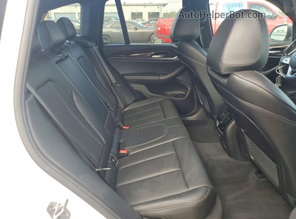 5UX53DP04N9J20928 2022 BMW X3 Белый Вид задней части салона