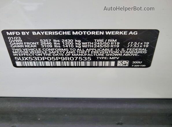 5UX53DP05P9R07535 2023 BMW X3 White Widok wnętrza 360 stopni