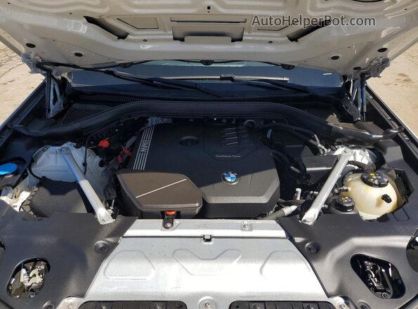 5UX53DP05P9S04940 2023 BMW X3 White Շարժիչի բաժամունքի տեսք