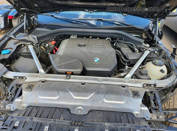 5UX53DP05R9U29460 2024 BMW X3 Черный Вид подкапотного пространства