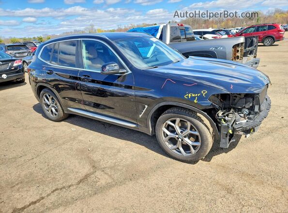 5UX53DP05R9U29460 2024 BMW X3 Черный Передняя правая четверть