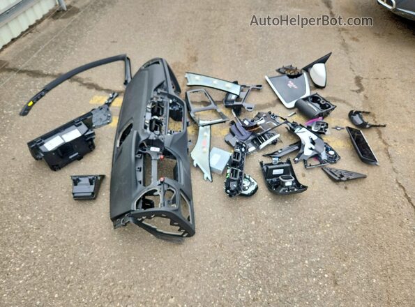 5UX53DP07P9S11016 2023 BMW X3 White Widok naklejki z numerem VIN