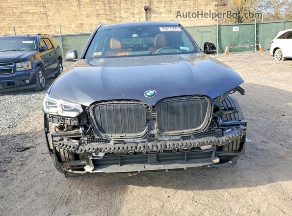 5UX53DP08R9T86734 2024 BMW X3 Gray Vista frontal