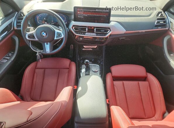 5UX53DP09R9W36790 2024 BMW X3 Белый Вид панели приборов