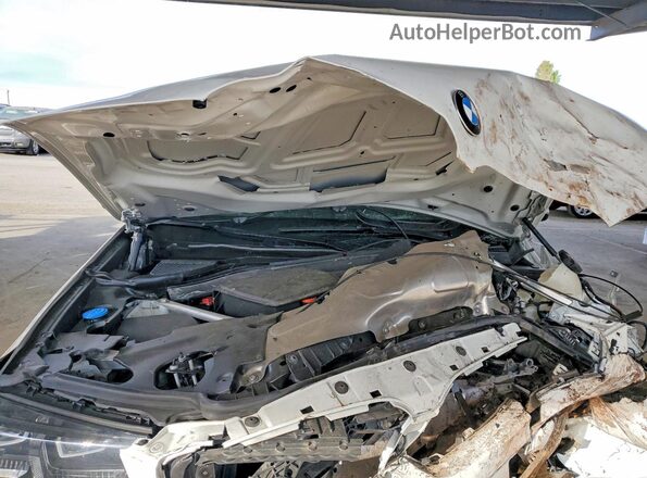 5UX53DP0XR9V66894 2024 BMW X3 Белый Вид задней части салона