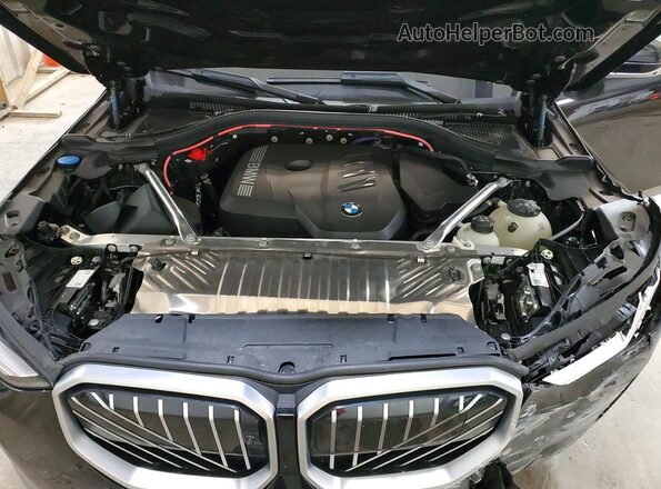 5UX53GP02S9Z56427 2025 BMW X3 Black Widok komory silnika