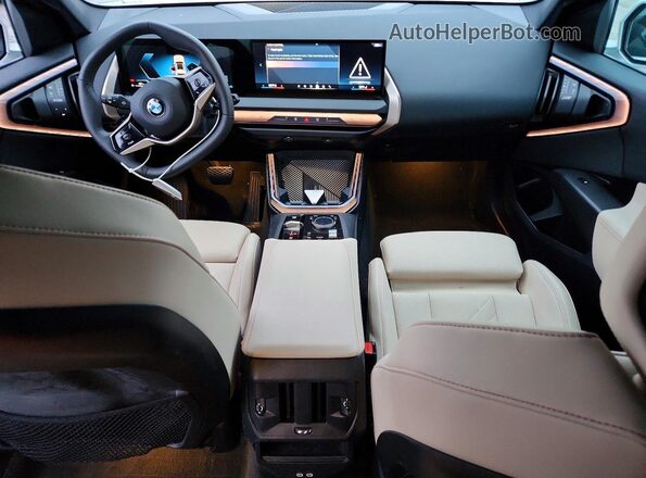 5UX53GP06S9073558 2025 BMW X3 White Widok deski rozdzielczej