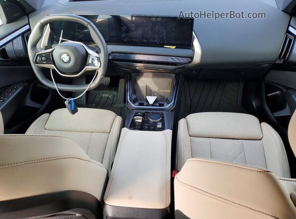 5UX53GP09S9088507 2025 BMW X3 Синий Вид панели приборов