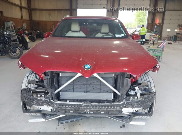 5UX53GP0XS9054043 2025 BMW X3 Красный Вид задней части салона