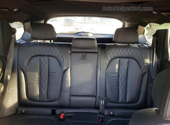 5UXCR6C01L9B20022 2020 BMW X5 White უკანა სავარძლების ხედი