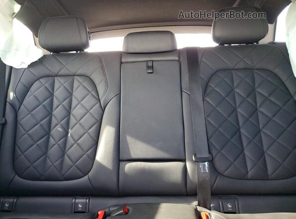 5UXCR6C0XP9R95148 2023 BMW X5 Белый Вид задних сидений