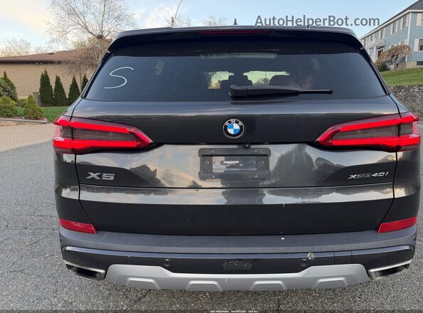 5UXCR6C52KLL26024 2019 BMW X5 Серый Вид панели приборов