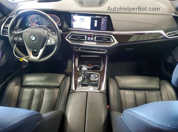 5UXCR6C53KLL08261 2019 BMW X5 Белый Вид панели приборов