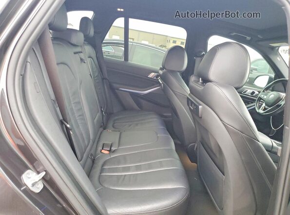 5UXCR6C55KLL35705 2019 BMW X5 Угольный Вид задней части салона