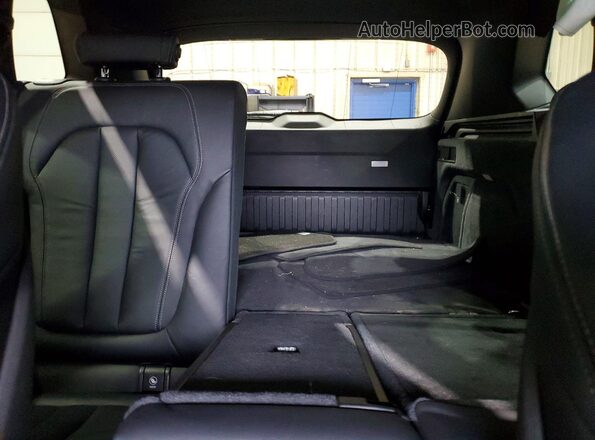 5UXCR6C57KLL22065 2019 BMW X5 Black Widok tylnych siedzeń